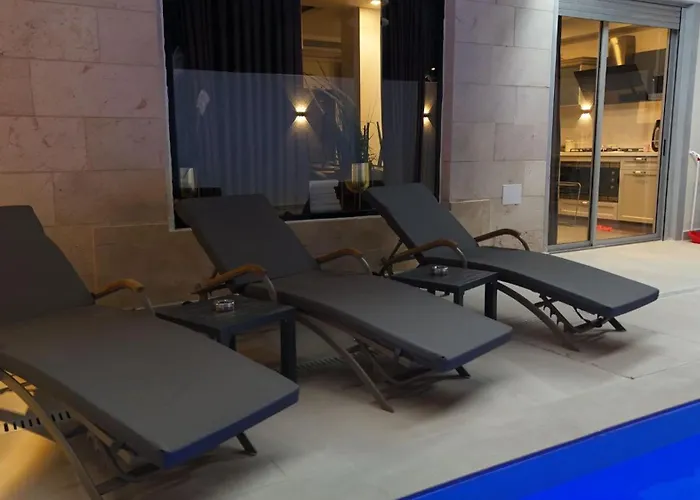 Luxury Duplex With Private Pool