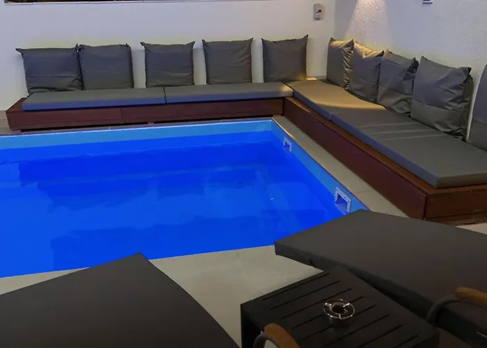 Luxury Duplex With Private Pool